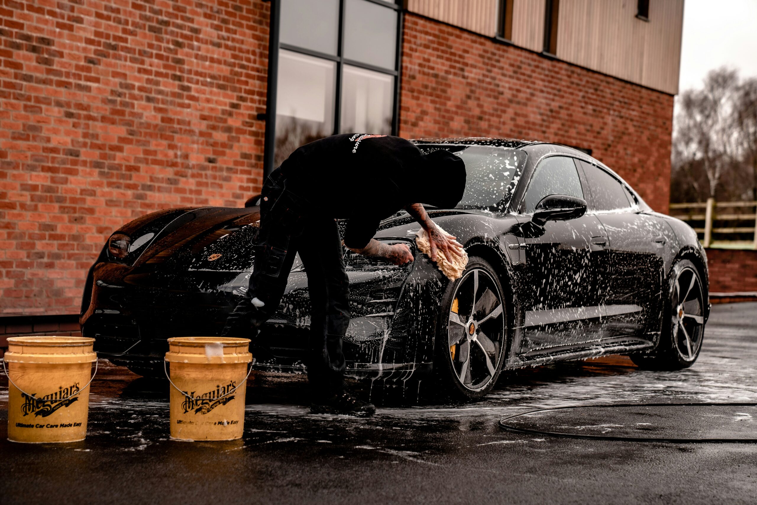 auto detailing, exterior contact wash